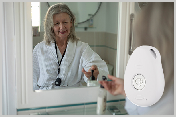 Old lady wearing LiveLife Pendant