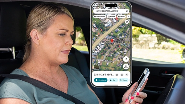 LiveLife alarm pendant with IP67 Showerproof